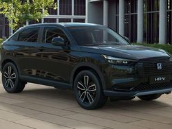 Svart metallic Ny 2025 Honda HR-V Elegance SUV | 339 900 kr (Marknadspris)