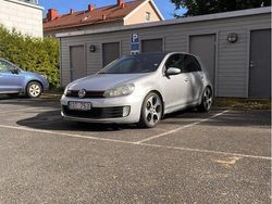 Begagnad 2010 VW Golf VI GTI Halvkombi | 75 000 kr (Marknadspris)