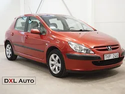 Röd (mörkröd) Begagnad 2002 Peugeot 307 Halvkombi | 22 900 kr (Marknadspris)