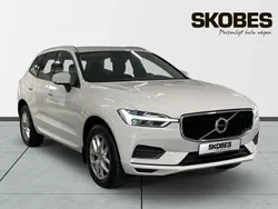Vit Begagnad 2020 Volvo XC60 Momentum SUV | 309 400 kr (Bra pris)