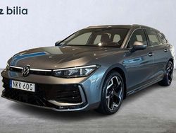 Mörkgrå Begagnad 2024 VW Passat R-line Kombi | 454 900 kr