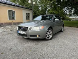Grön Begagnad 2007 Volvo S80 Momentum Sedan | 34 900 kr (Marknadspris)