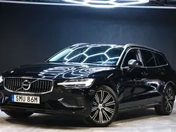 Svart Begagnad 2022 Volvo V60 Inscription Kombi | 309 900 kr (Bra pris)