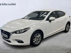 Vit Begagnad 2018 Mazda 3 Inclusive Halvkombi | 169 900 kr (Marknadspris)