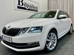 Vit Begagnad 2019 Skoda Octavia Style Kombi | 159 900 kr (Bra pris)