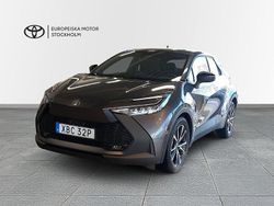 Mörkgrå Begagnad 2025 Toyota C-HR Style SUV | 359 900 kr (Lite dyr)