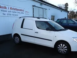 Vit Begagnad 2008 Skoda Roomster Minibuss | 47 500 kr (Marknadspris)