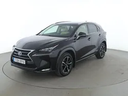 Svart Begagnad 2014 Lexus NX300h Executive Line SUV | 220 000 kr (Marknadspris)