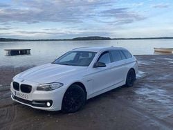 Vit Begagnad 2017 BMW 520 M Sport Kombi | 170 000 kr (Superpris)