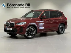 Röd Begagnad 2024 BMW iX3 Comfort Edition SUV | 619 000 kr (Bra pris)