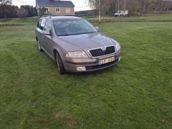 Brun Begagnad 2008 Skoda Octavia Kombi | 9 500 kr (Superpris)