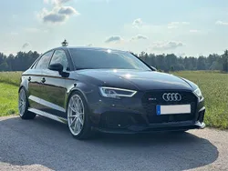 Svart Begagnad 2018 Audi RS3 Sport Halvkombi | 469 999 kr (Bra pris)