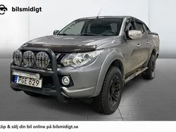 Grå Begagnad 2017 Mitsubishi L200 Pickup | 279 800 kr (Lite dyr)
