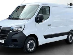 Vit (white) Ny 2024 Renault Master Van | 389 900 kr