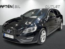 Svart Begagnad 2016 Volvo V60 Summum Kombi | 159 800 kr (Marknadspris)