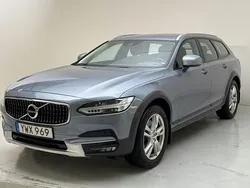 Ljusblå Begagnad 2019 Volvo V90 CC Plus Kombi | 180 000 kr (Dyr)