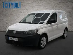 Vit Begagnad 2021 VW Caddy Minibuss | 243 625 kr (Superpris)