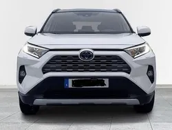 Vit Begagnad 2019 Toyota RAV4 Hybrid SUV | 349 000 kr (Lite dyr)