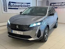 Grå artense Begagnad 2022 Peugeot 3008 Allure SUV | 279 000 kr (Marknadspris)