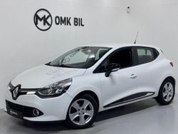 Vit Begagnad 2013 Renault Clio IV Halvkombi | 69 900 kr (Marknadspris)