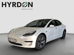 Vit Begagnad 2019 Tesla Model 3 Standard Range Plus Sedan | 249 000 kr (Marknadspris)