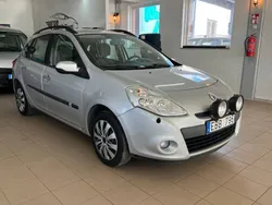 Silver Begagnad 2010 Renault Clio GrandTour Kombi | 29 900 kr (Marknadspris)