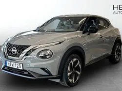 Ljusgrå (grey) Ny 2024 Nissan Juke Tekna SUV | 328 000 kr