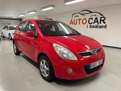 Röd Begagnad 2011 Hyundai i20 Premium Halvkombi | 37 900 kr (Marknadspris)
