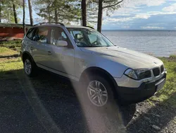 Grå Begagnad 2004 BMW X3 SUV | 50 000 kr (Lite dyr)