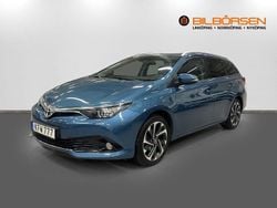 Blå Begagnad 2015 Toyota Auris Touring Sports Active Kombi | 129 900 kr (Marknadspris)