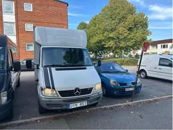 Vit Begagnad 2004 Mercedes Sprinter Van | 39 000 kr (Superpris)