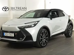 Grå (silver metallic ) Begagnad 2023 Toyota C-HR Edition SUV | 429 900 kr (Bra pris)