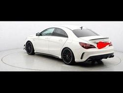 Vit Begagnad 2017 Mercedes CLA45 AMG AMG Sportkupé | 315 000 kr (Bra pris)