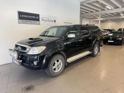 Svart Begagnad 2011 Toyota HiLux Pickup | 149 900 kr (Marknadspris)