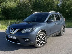 Blå Begagnad 2016 Nissan X-Trail Tekna SUV | 99 500 kr (Superpris)