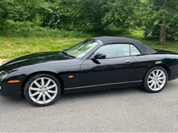 Svart Begagnad 2006 Jaguar XK8 Cab | 259 000 kr