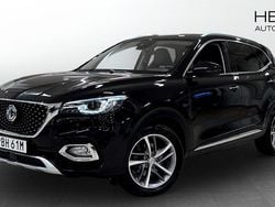 Svart (black) Begagnad 2022 MG EHS Luxury SUV | 239 900 kr (Marknadspris)