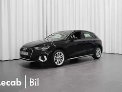 Brilliantsvart Begagnad 2023 Audi A3 Advanced Plus | 249 500 kr (Marknadspris)