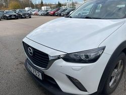 Vit (vit metallic) Begagnad 2017 Mazda CX-3 SUV | 125 000 kr (Marknadspris)