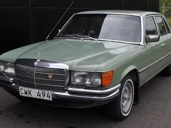 Ljusgrön Begagnad 1974 Mercedes S350 SE Sedan | 75 000 kr
