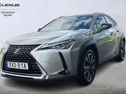 Ljusgrå Begagnad 2019 Lexus UX 250h SUV | 279 000 kr (Dyr)
