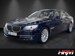 Mörkblå Begagnad 2012 BMW 730 Sedan | 264 900 kr (Marknadspris)