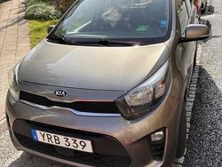 Grå Begagnad 2018 Kia Picanto Advance Halvkombi | 62 500 kr (Marknadspris)