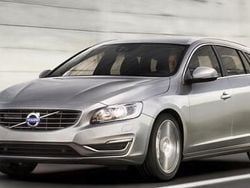 Begagnad 2016 Volvo V60 Kombi | 150 000 kr