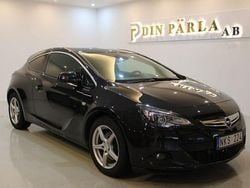 Svart Begagnad 2013 Opel Astra GTC Halvkombi | 64 900 kr