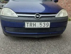 Blå Begagnad 2003 Opel Corsa Halvkombi | 12 000 kr (Bra pris)