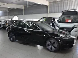 Svart Begagnad 2019 Tesla Model 3 Long Range Sedan | 249 900 kr (Marknadspris)