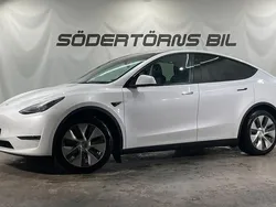 Vit Begagnad 2022 Tesla Model Y Long Range AWD SUV | 449 900 kr