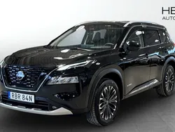 Svart Begagnad 2025 Nissan X-Trail Tekna SUV | 429 900 kr