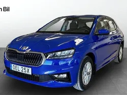 Blå Ny 2025 Skoda Fabia Selection Halvkombi | 225 000 kr (Marknadspris)